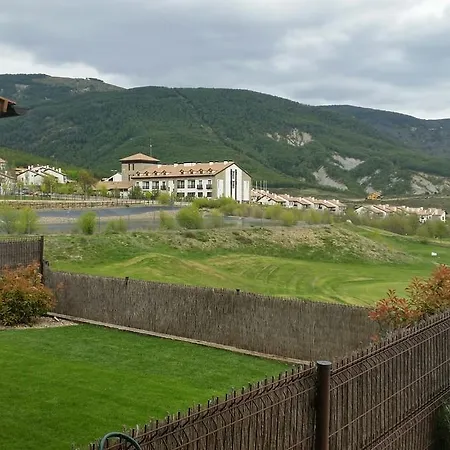 Valle De Tena-lomas De * 巴达古斯
